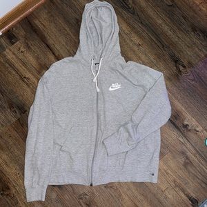 Women’s Nike lightweight zip up hoodie - Size XL